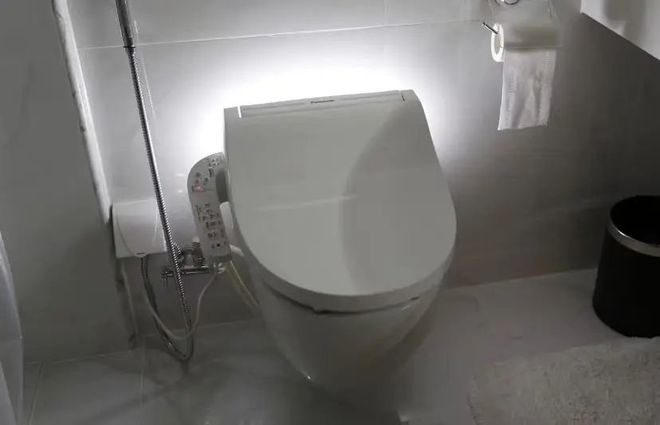 的设计没想到入住后真实用分享给大家PG麻将胡了2卫生间做了几个不起眼(图6) 的设计没想到入住后真实用分享给大家PG麻将胡了2卫生间做了几个不起眼(图6)